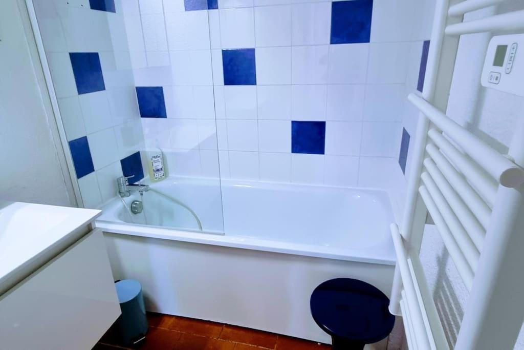 Apartment Le Marine Rez De Jardin Direct Parking Prive Climatise